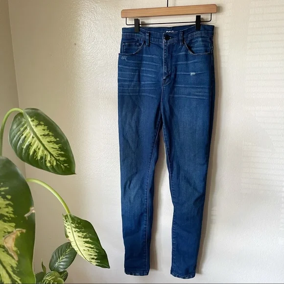 BDG | Super High Rise Twig Ankle Jeans - Picture 1 of 7
